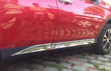 중국 Toyota RAV4 2013 자동 몸 손질 부속은, 더 낮은 옆문 크롬 장식합니다 협력 업체
